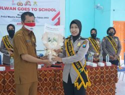 Polwan Polres Pamekasan Goes to School, Berikan Penyuluhan Kepada Siswa SMAN ll Pamekasan