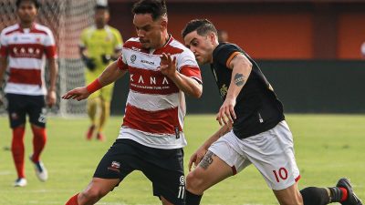 Madura United Tumbang di Kandang, Tim Tamu Persis Solo Bawa Pulang Poin Penuh