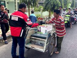 Rajut Keberkahan, Lapas Narkotika Pamekasan Bagikan Takjil di Bulan Suci Ramadhan
