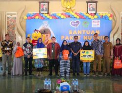 Pemkab Pamekasan Turunkan Angka Stunting, 250 Siswa SD Mendapat Bantuan Susu