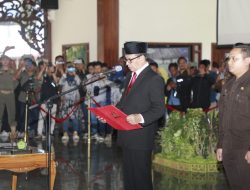 Pj Bupati Pamekasan Perpanjang Masa Jabatan 159 Kepala Desa Menjadi 8 Tahun