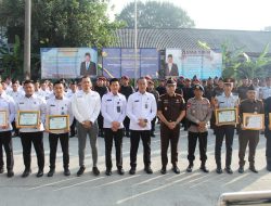 Berhasil Gagalkan Penyelundupan Sabu, Para Pegawai Peroleh Penghargaan dari Kakanwil Ditjenpas Jatim