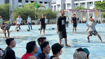 Kemeriahan HUT RI ke-80 di Lapas Narkotika Pamekasan: Warga Binaan dan Petugas Antusias Ikuti Perlombaan