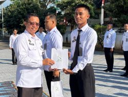 Petugas Lapas Narkotika Pamekasan Diberi Paket Vitamin untuk Tingkatkan Kinerja