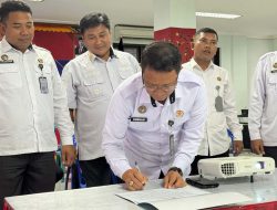 Berantas HALINAR, Lapas Narkotika Pamekasan Lakukan Penandatanganan Komitmen Bersama Pemasyarakatan Se-Indonesia